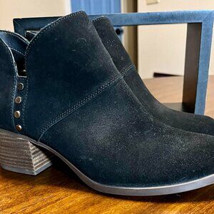 Koolaburra By UGG Women's New Sofiya Black Suede Ankle Boots Size 8.5